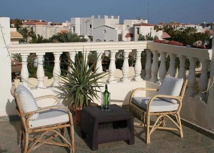 A Beautiful, Family-owned Penthouse Apartment, Overlooking The Red Sea الغردقة